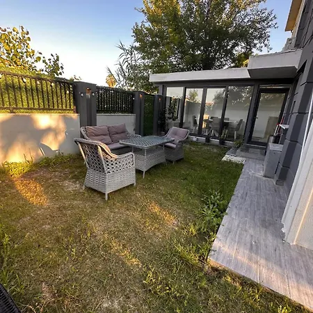 Villa Peaceful Villas-luxury-jacuzzi-sauna