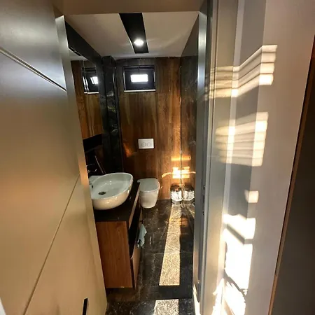 Peaceful Villas-luxury-jacuzzi-sauna Вилла Белек